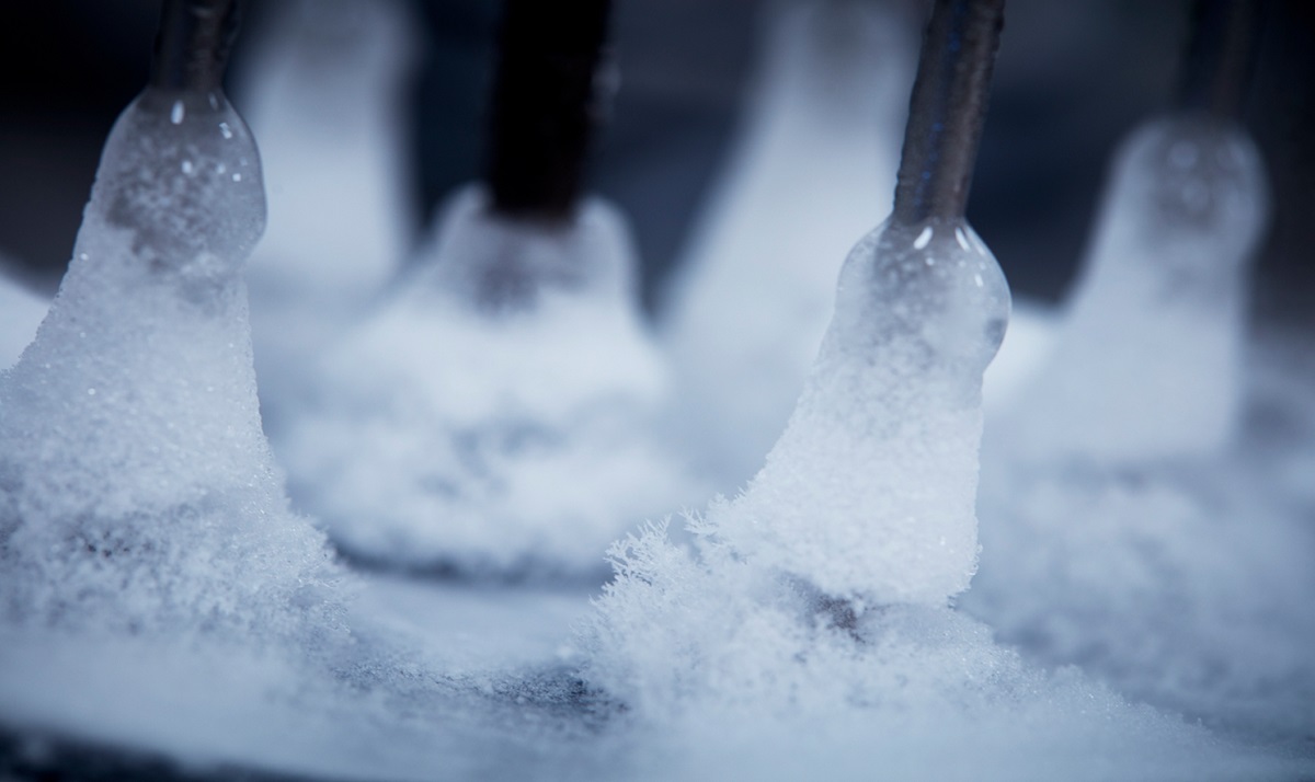 Condensation Caused By Cryogen Use And Cold Temperatures