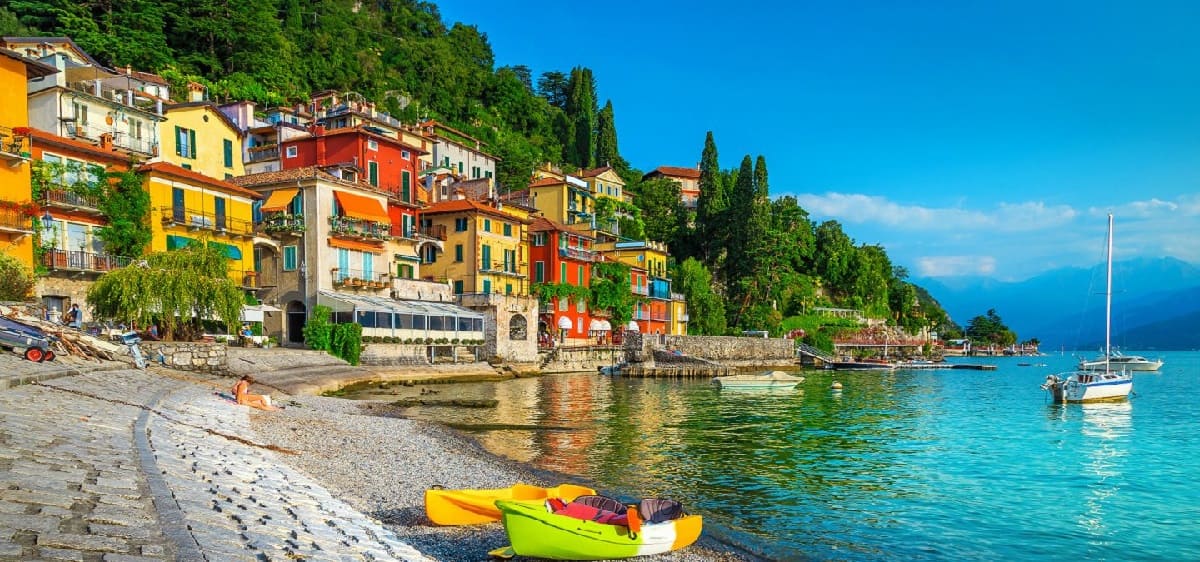 Optimal Time To Visit Lake Como: A Guide To The Best Season For Your Trip