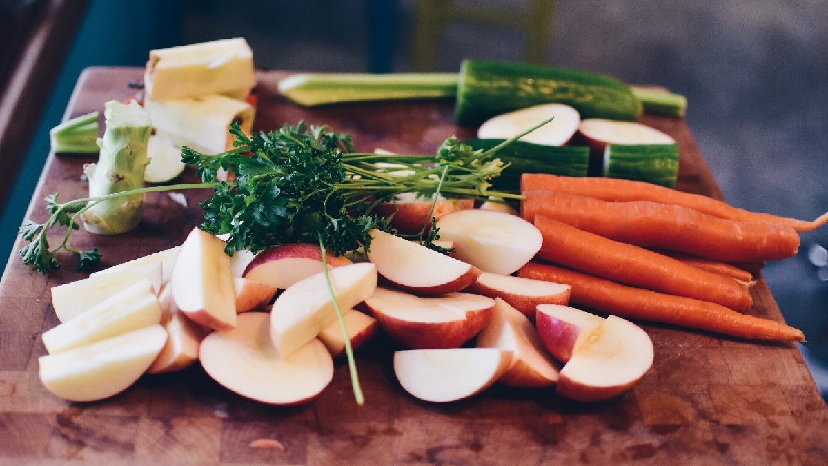 Reducing Bacteria In Vegetables For Safe Hot Holding: Effective Methods For Food Handlers