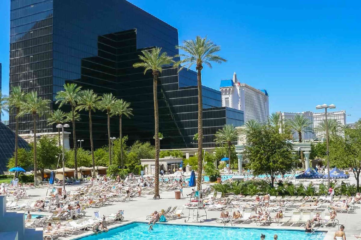September Weather In Las Vegas: What To Expect