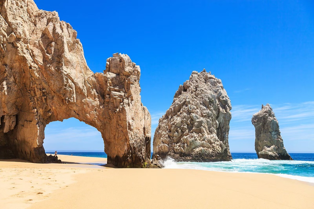 How is Cabo Weather in March? A Detailed Guide