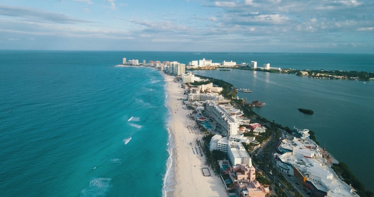 How Hot is Cancun Weather in July?