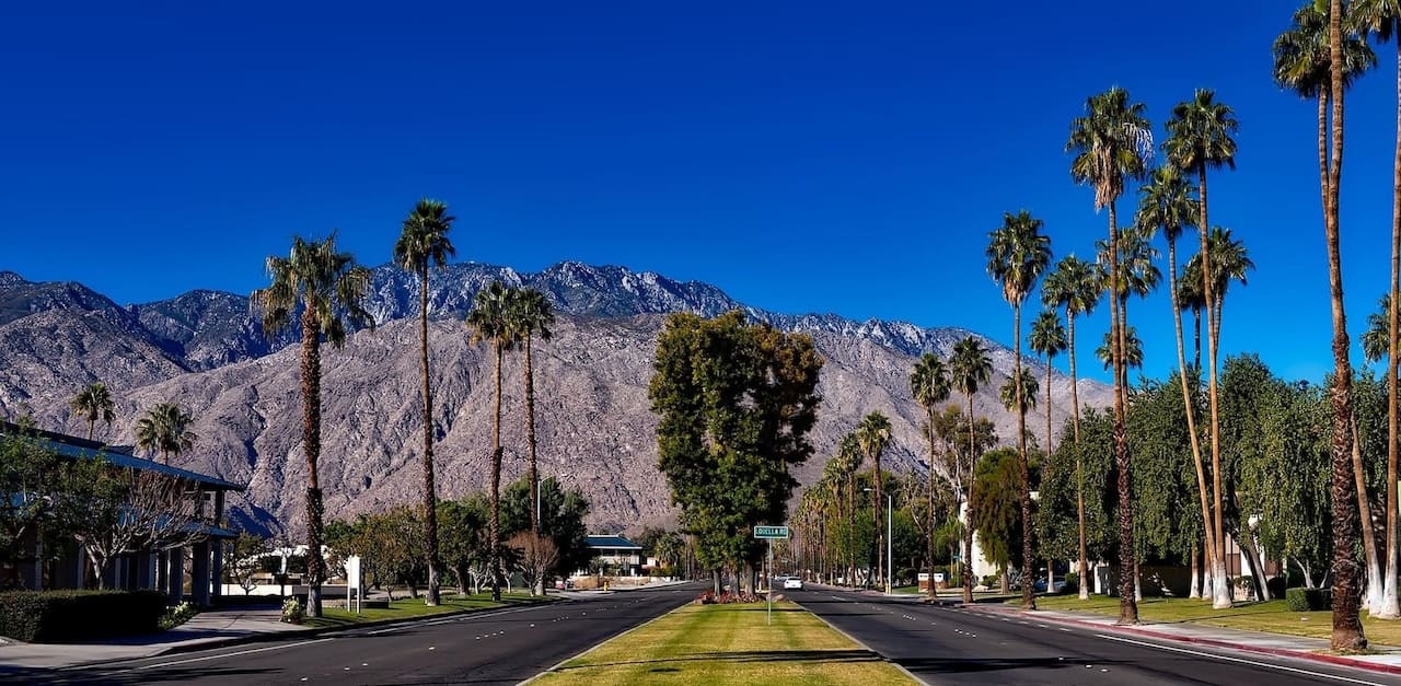 How Palm Springs Weather Affects Your Travel Plans