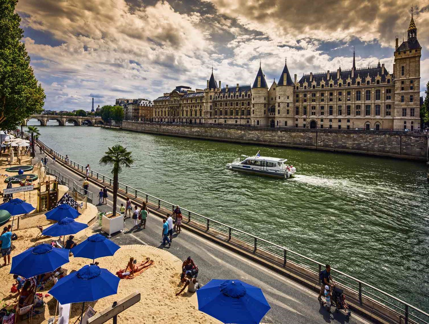 Paris Weather in July: What to Expect and Pack