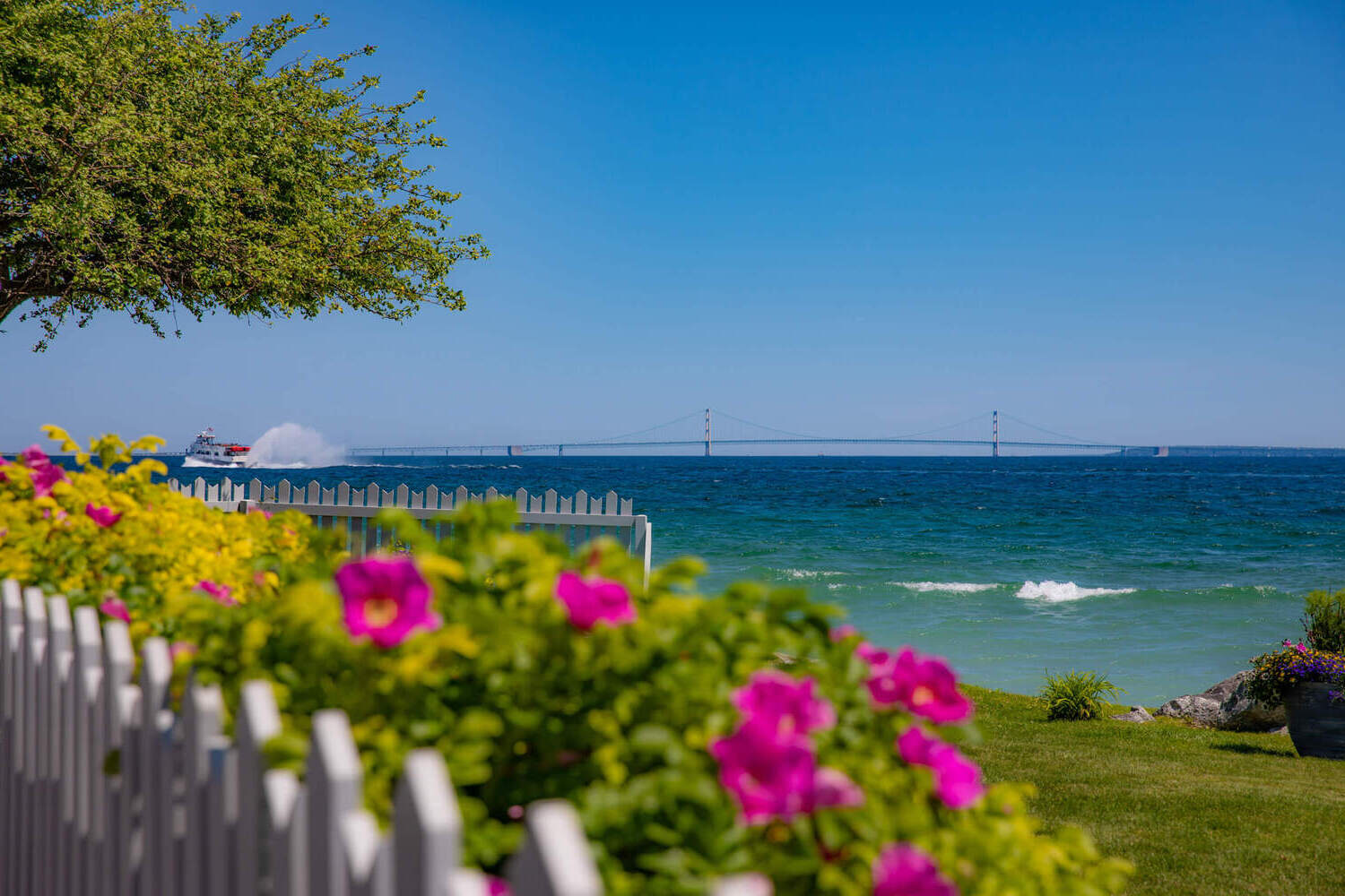 Mackinac Island Weather: Monthly Guide and Trends